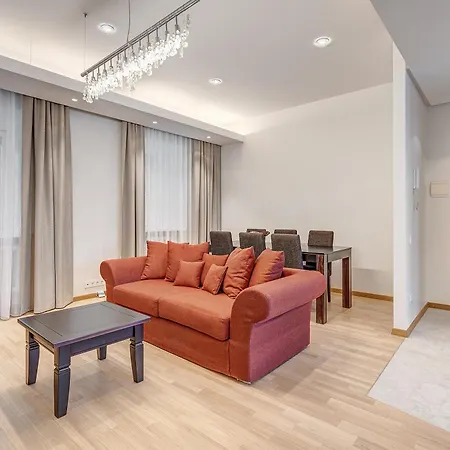 Spacious 3br In The Heart Of Old Town, 3 * Vilnius