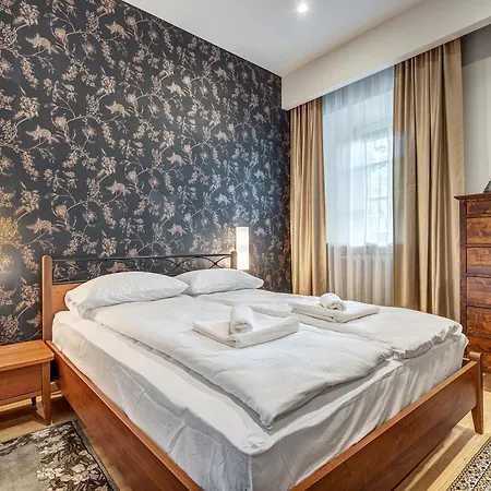 公寓 Spacious 3br In The Heart Of Old Town, 3 *