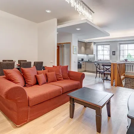Spacious 3br In The Heart Of Old Town, 3 * 维尔纽斯